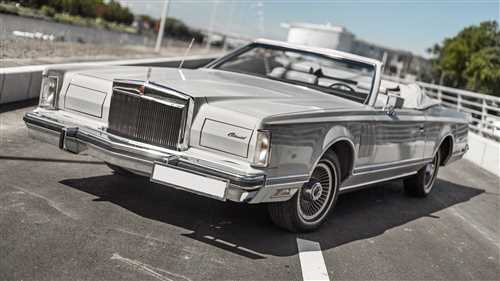 Запрещенная машина — мой опыт владения Lincoln Continental Mark V